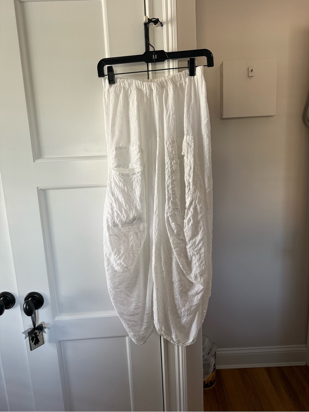 Tempo Paris White balloon skirt